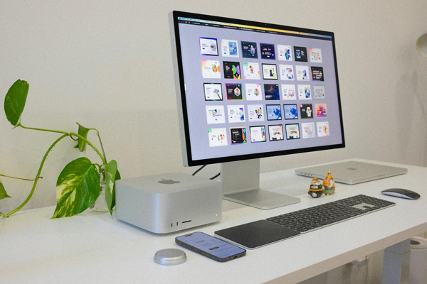 伊朗駕駛員耗時(shí)約6小時(shí)護(hù)送6名中國(guó)同事撤離，“你們一定要安全回到自己的國(guó)家”:唐山鍍鋅扁鋼 唐山鑫豐贏貿(mào)